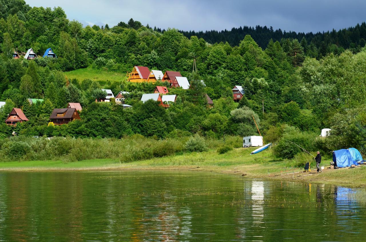 Domki Zlota Rybka Nad Jeziorem Solinskim ซาโวซ ภายนอก รูปภาพ